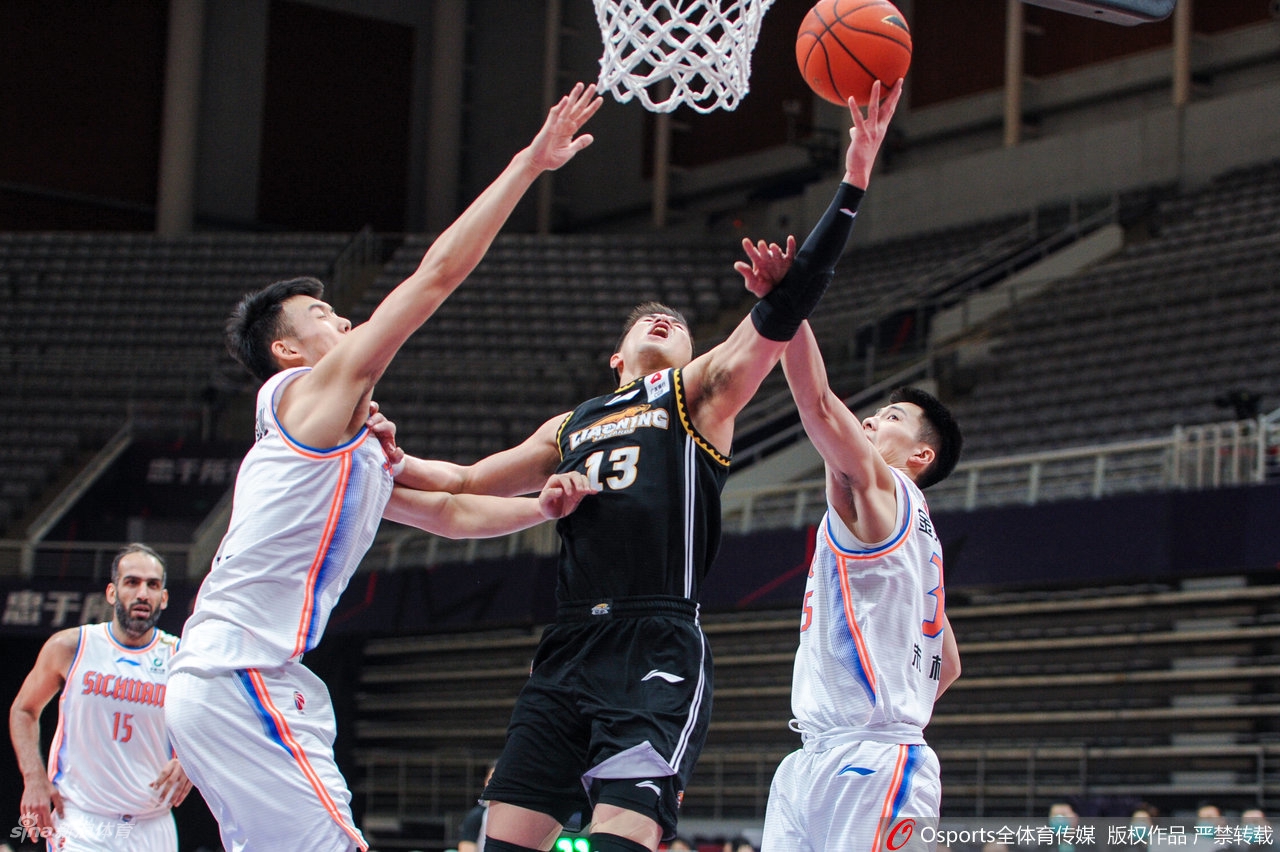 [CBA]辽宁121-85四川 郭艾伦轰30+4