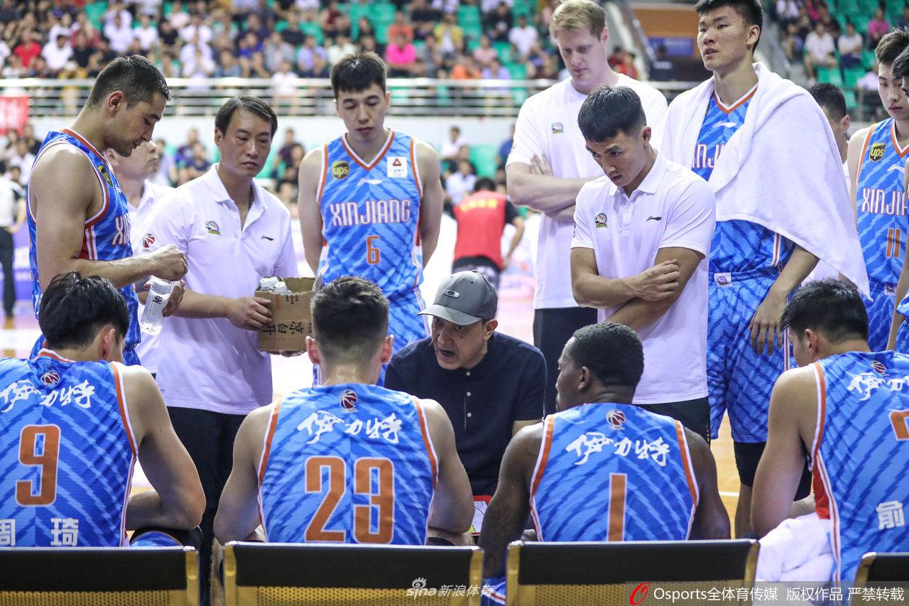 季前赛-赵睿35分广东险胜新疆