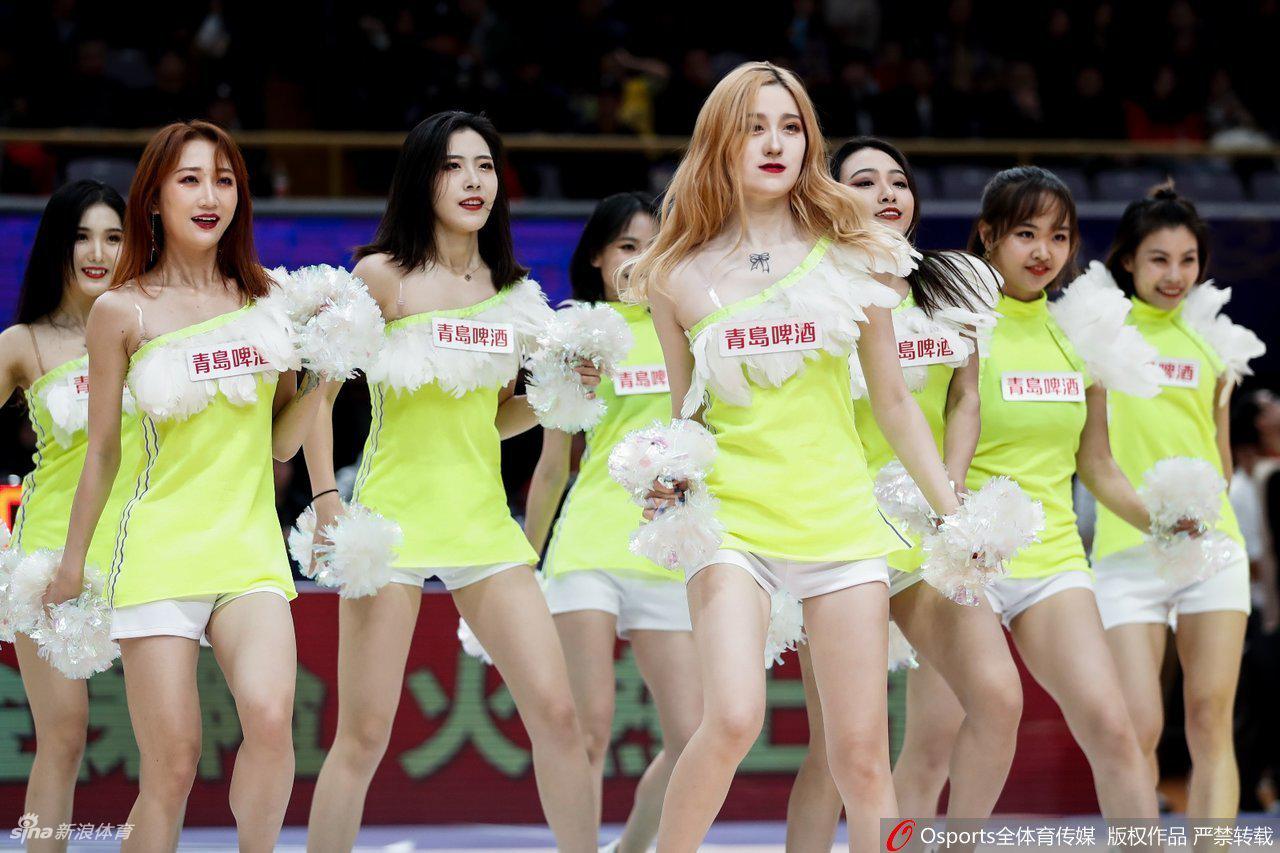 cba第2轮拉拉队热舞精选 广东深圳精英美女对决