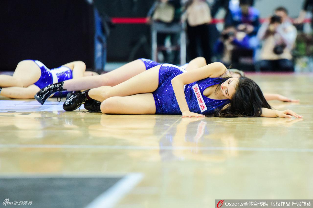 江苏肯帝亚拉拉队