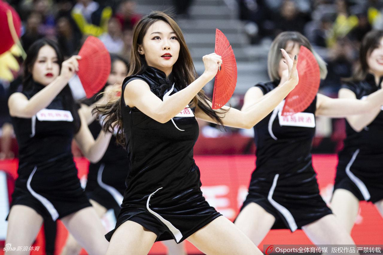 江苏肯帝亚拉拉队