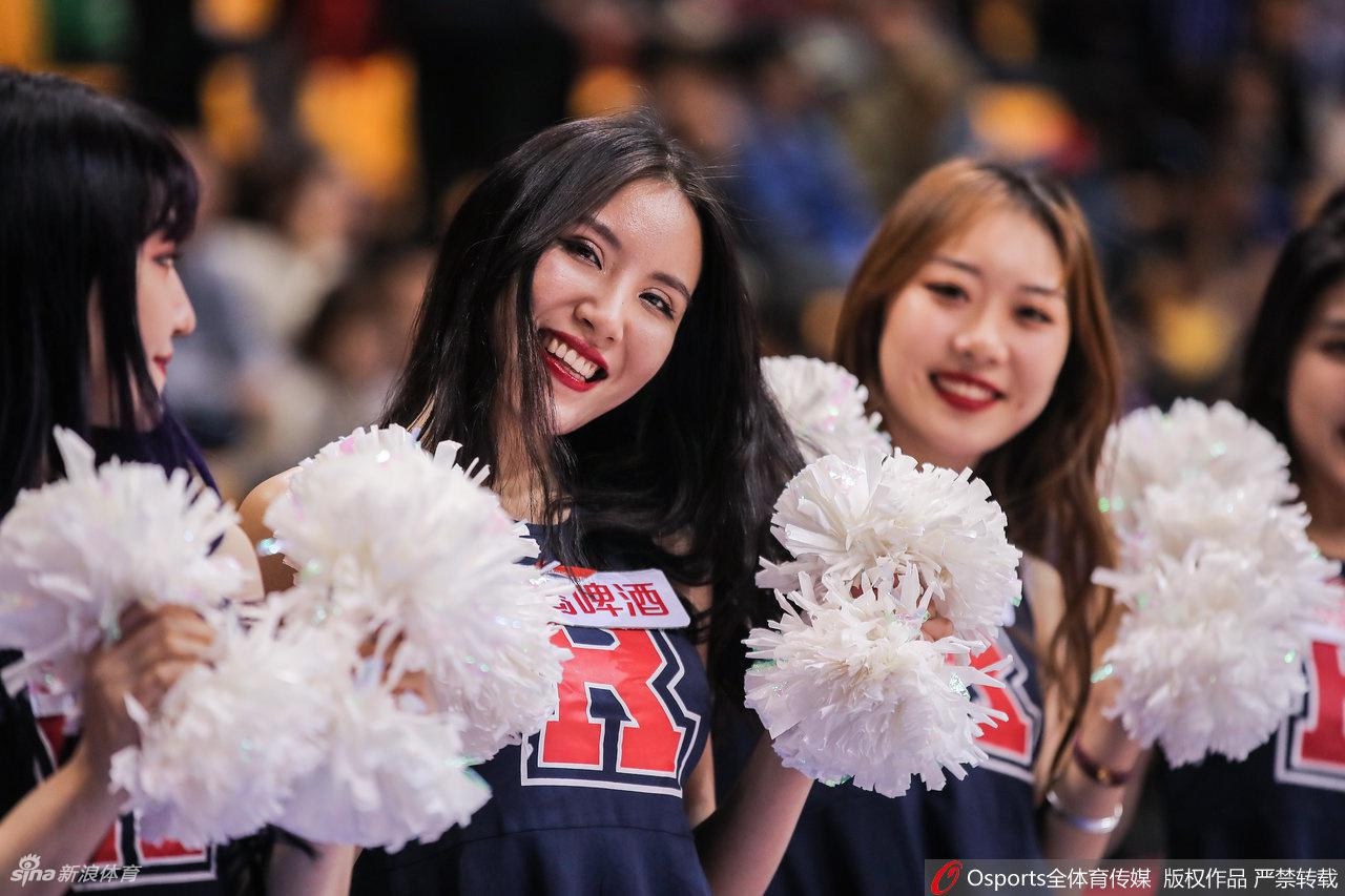 天津先行者拉拉队