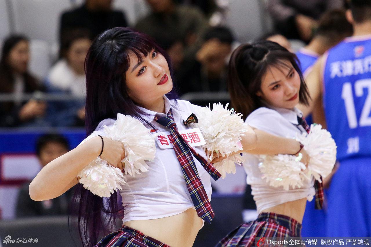 天津先行者拉拉队