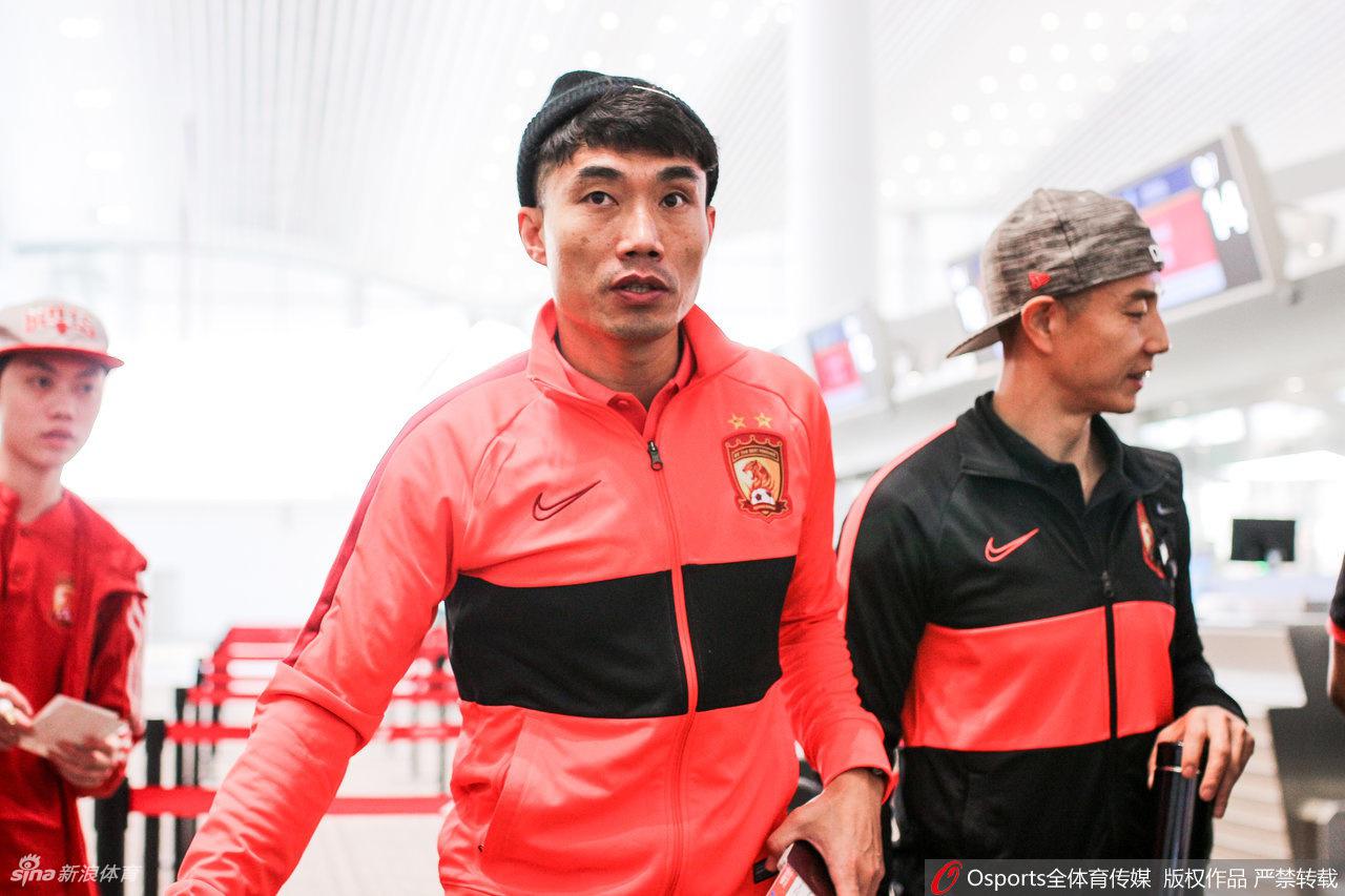 恒大出征迪拜冬训备战新赛季 郜林冯潇霆曾诚缺席