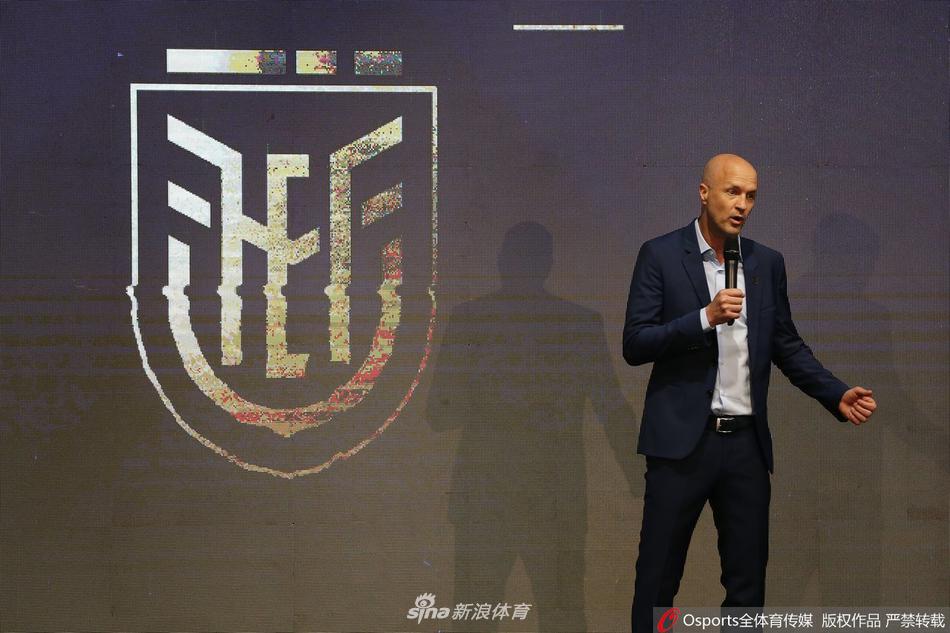 前中超重庆主帅出任厄瓜多尔主教练