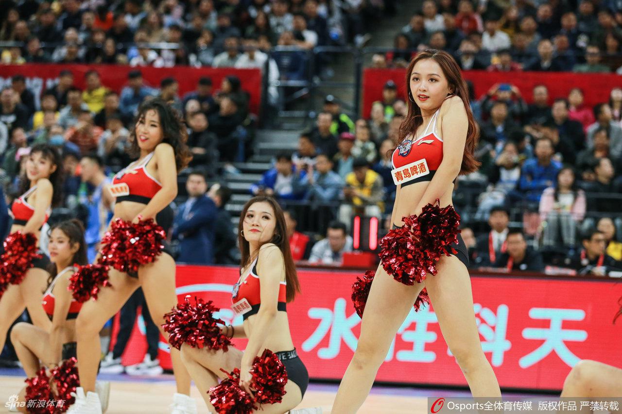 CBA拉拉队13轮回顾 皮裤辣妹vs美少女战士