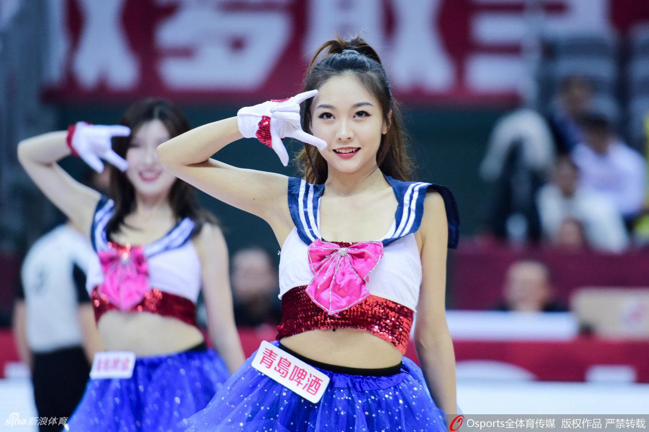 CBA拉拉队13轮回顾 皮裤辣妹vs美少女战士