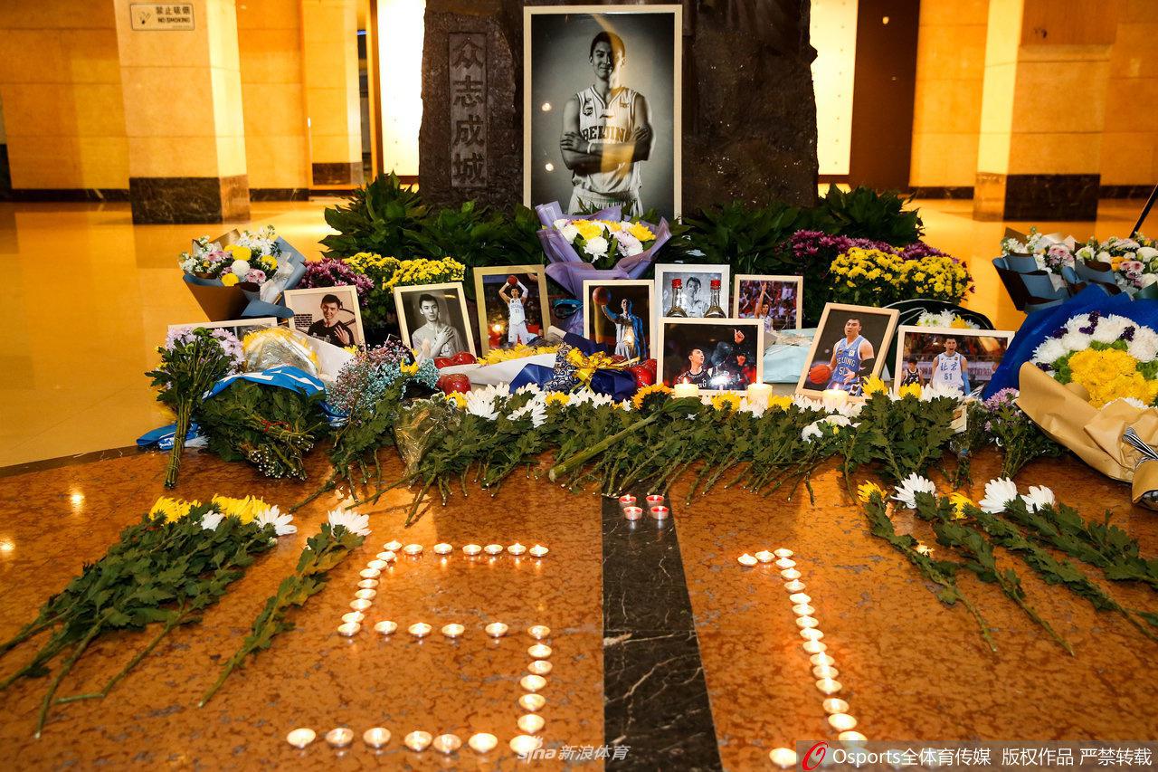 清明时节缅怀体坛过去一年逝者