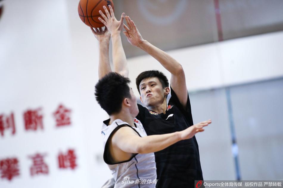 广东宏远训练备战