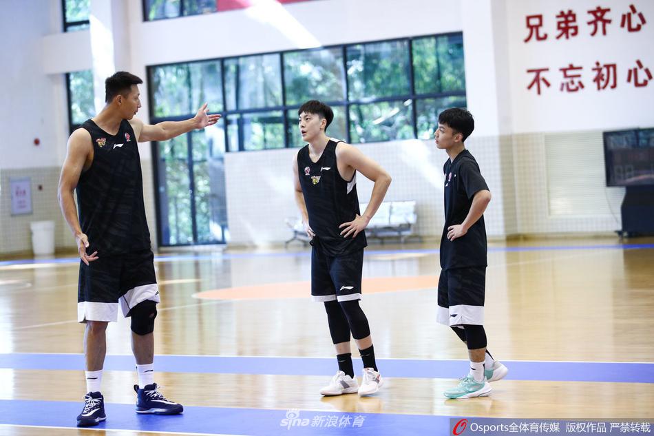 广东宏远训练备战