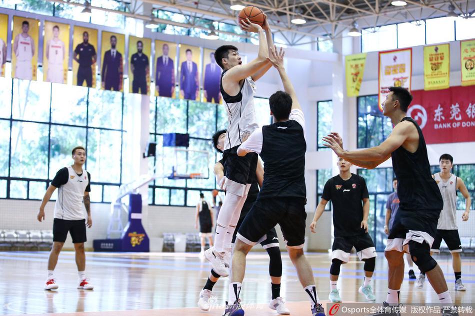 广东宏远训练备战