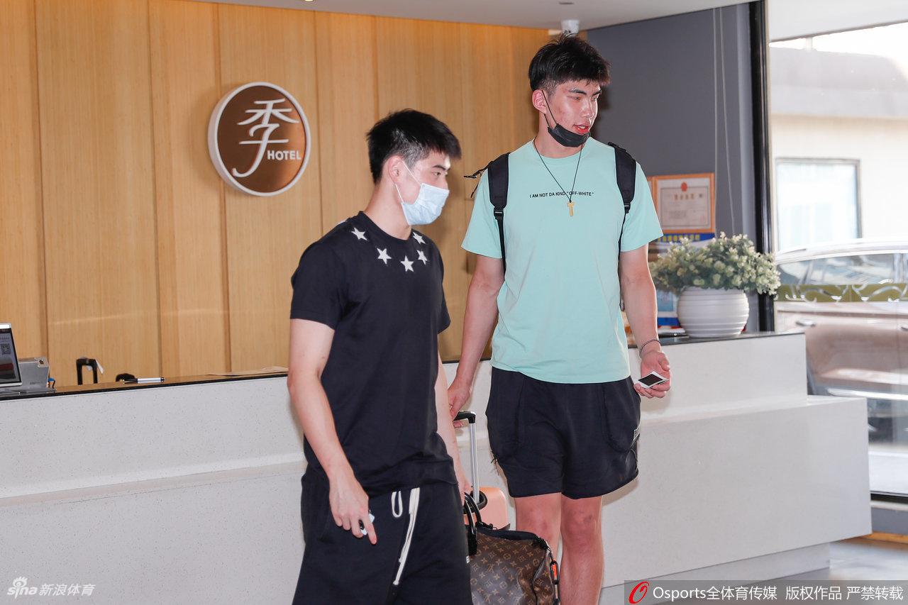 程帅澎、余嘉豪（浙江金牛）