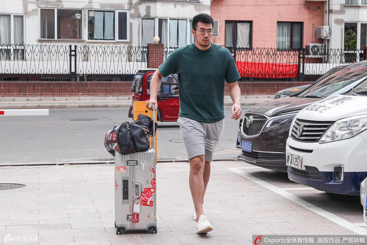 邹雨宸（八一南昌）