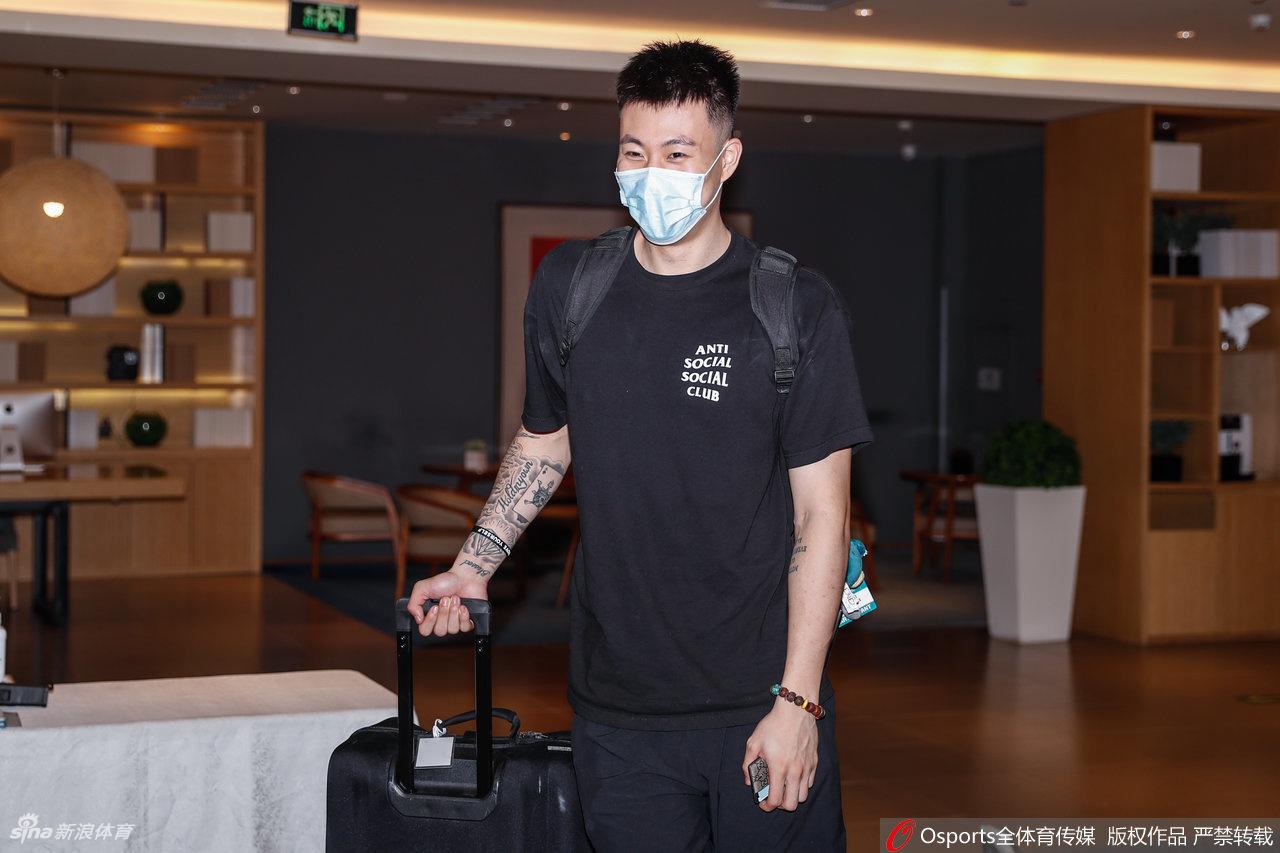 张镇麟（辽宁飞豹）