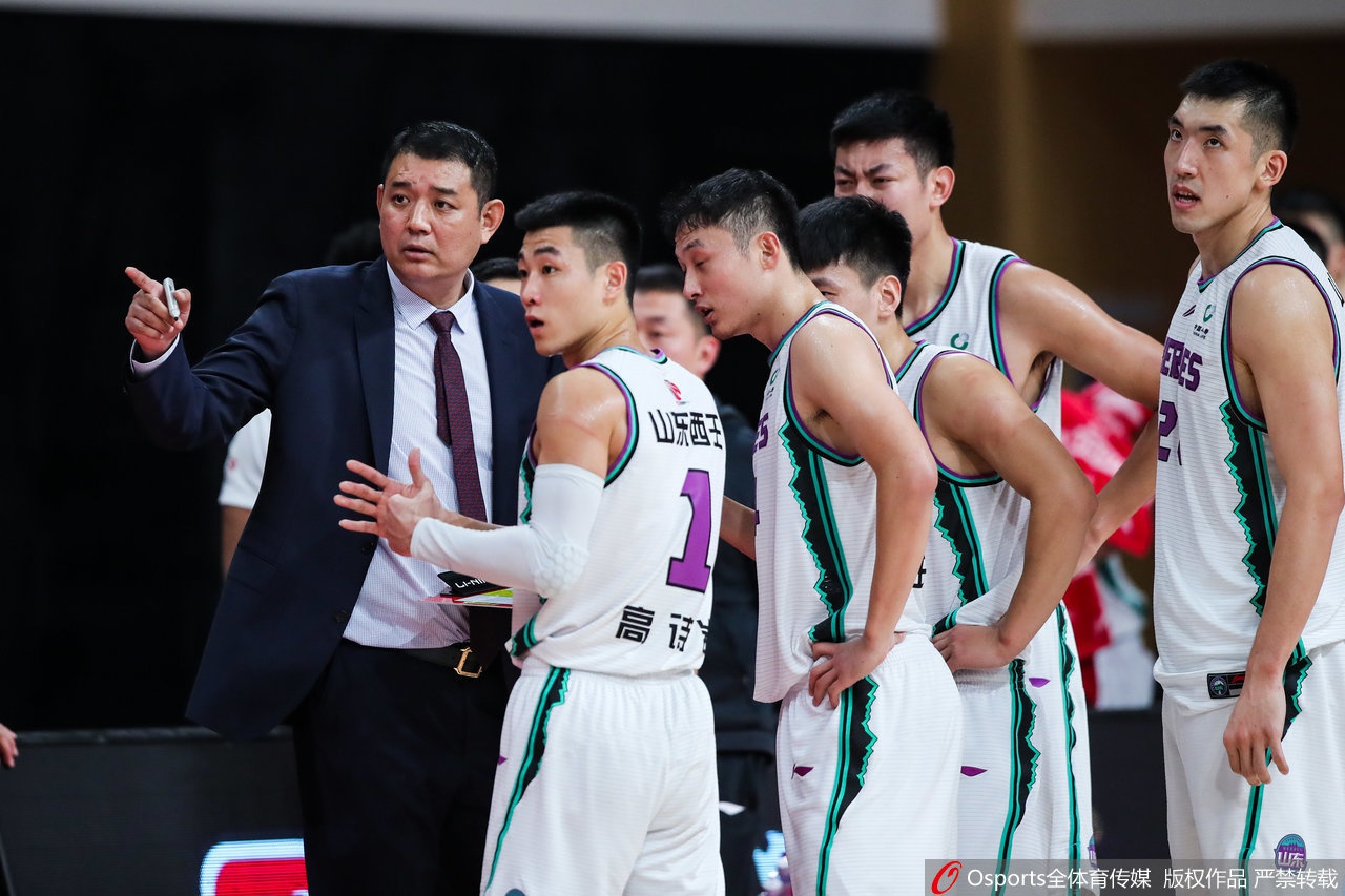 [CBA第15轮]山东111-105吉林 高诗岩砍35分17助攻