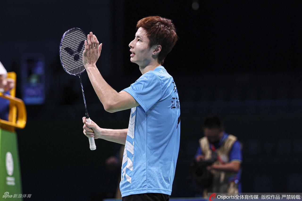 [全运]羽毛球男单半决赛谌龙不敌石宇奇