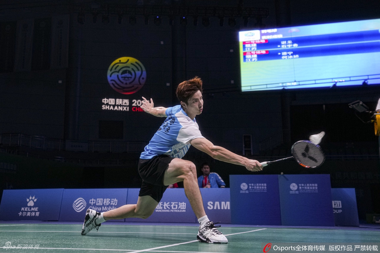 [全运]羽毛球男单半决赛谌龙不敌石宇奇