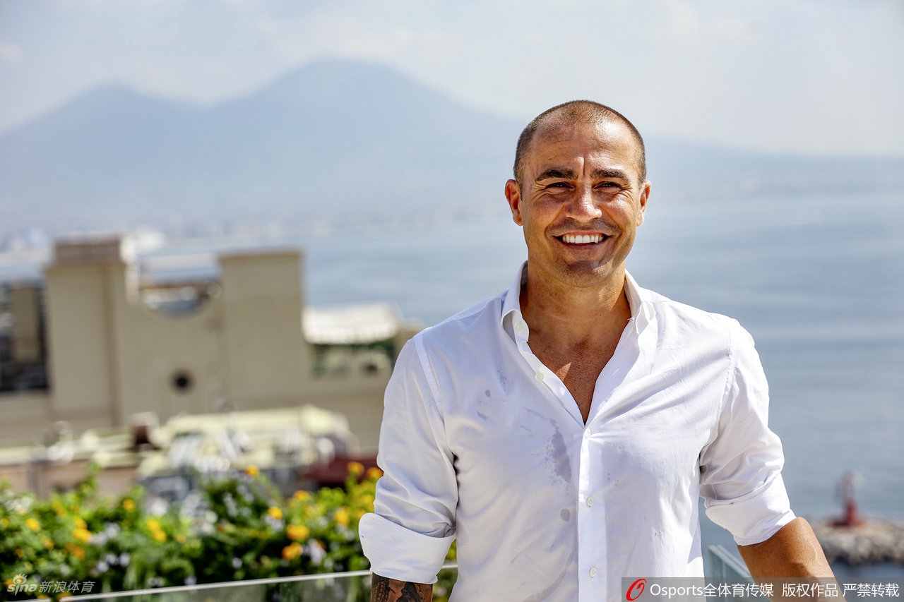 卡纳瓦罗：解约不是俱乐部原因 放弃11个月薪水