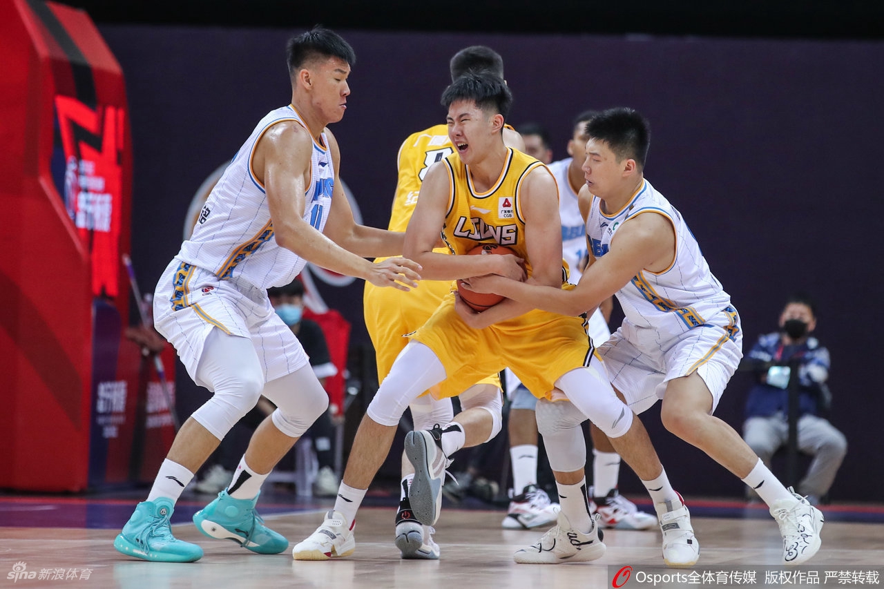 [CBA季前赛]广厦61-59北京 孙铭徽罚球绝杀