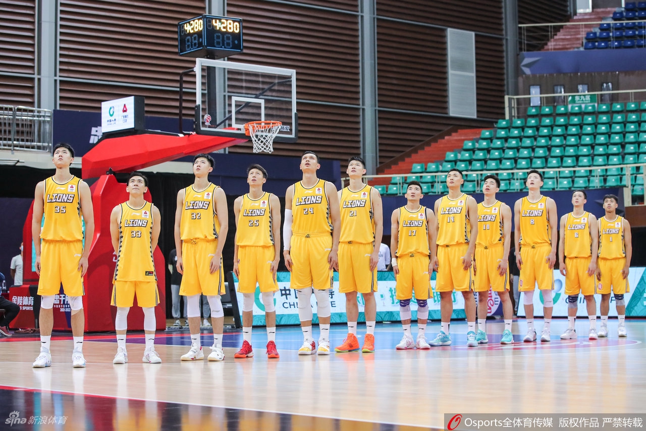 [CBA季前赛]广厦61-59北京 孙铭徽罚球绝杀