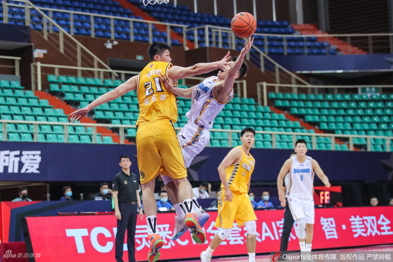 [CBA季前赛]广厦61-59北京 孙铭徽罚球绝杀