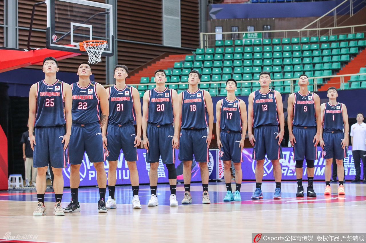 [CBA季前赛]广东70-74吉林 易建联15分