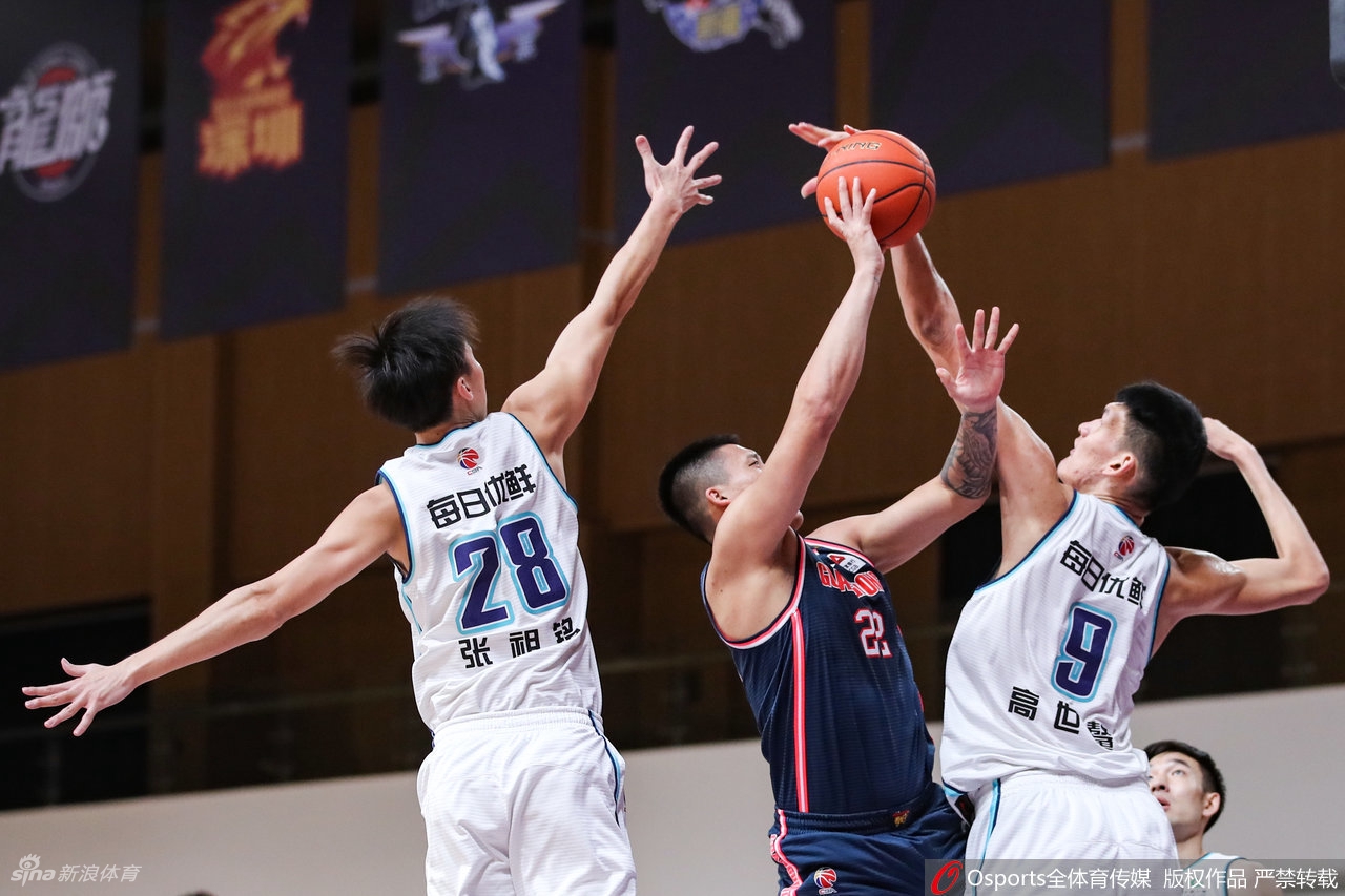 [CBA]青岛90-103广东 胡明轩25分