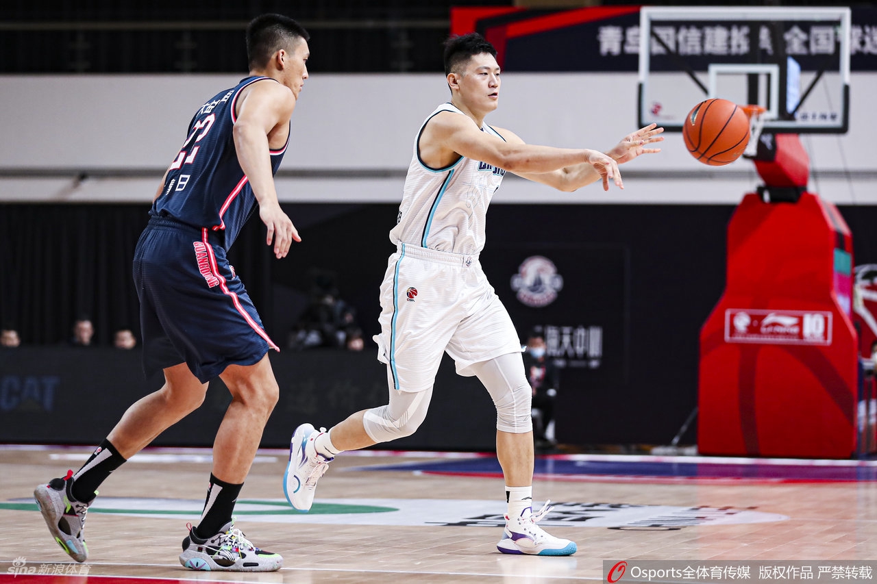 [CBA]青岛90-103广东 胡明轩25分