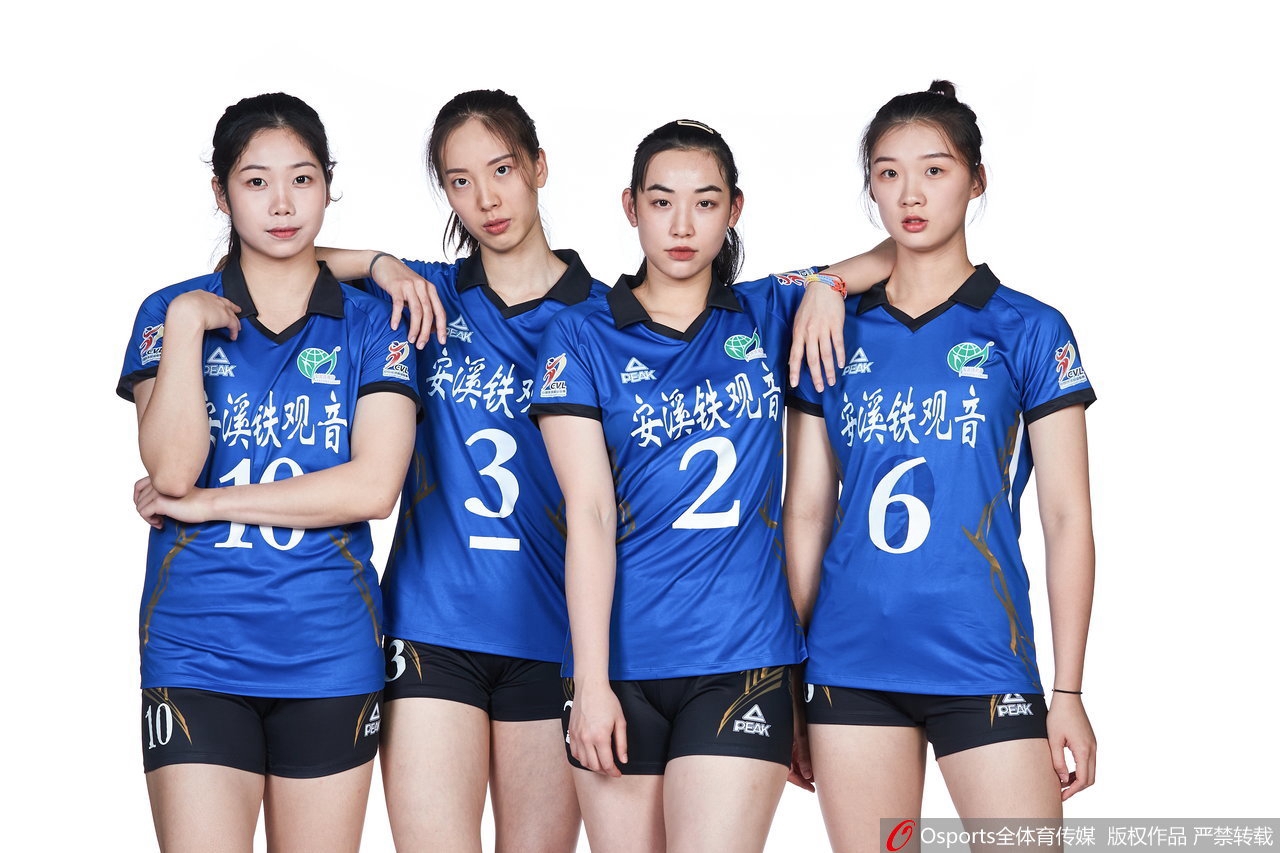 福建女排拍摄排超联赛官方写真