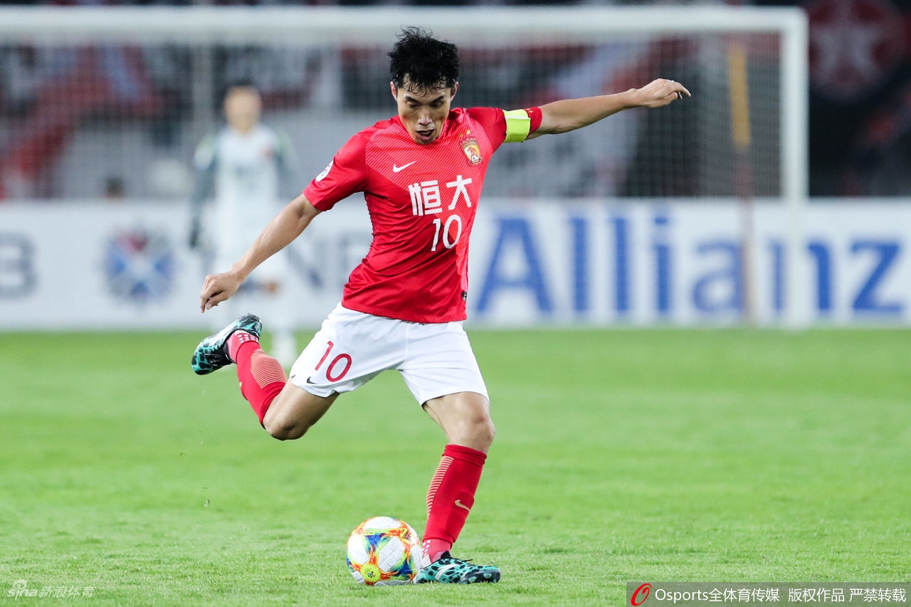 郑智出任广州队执行主教练兼球员