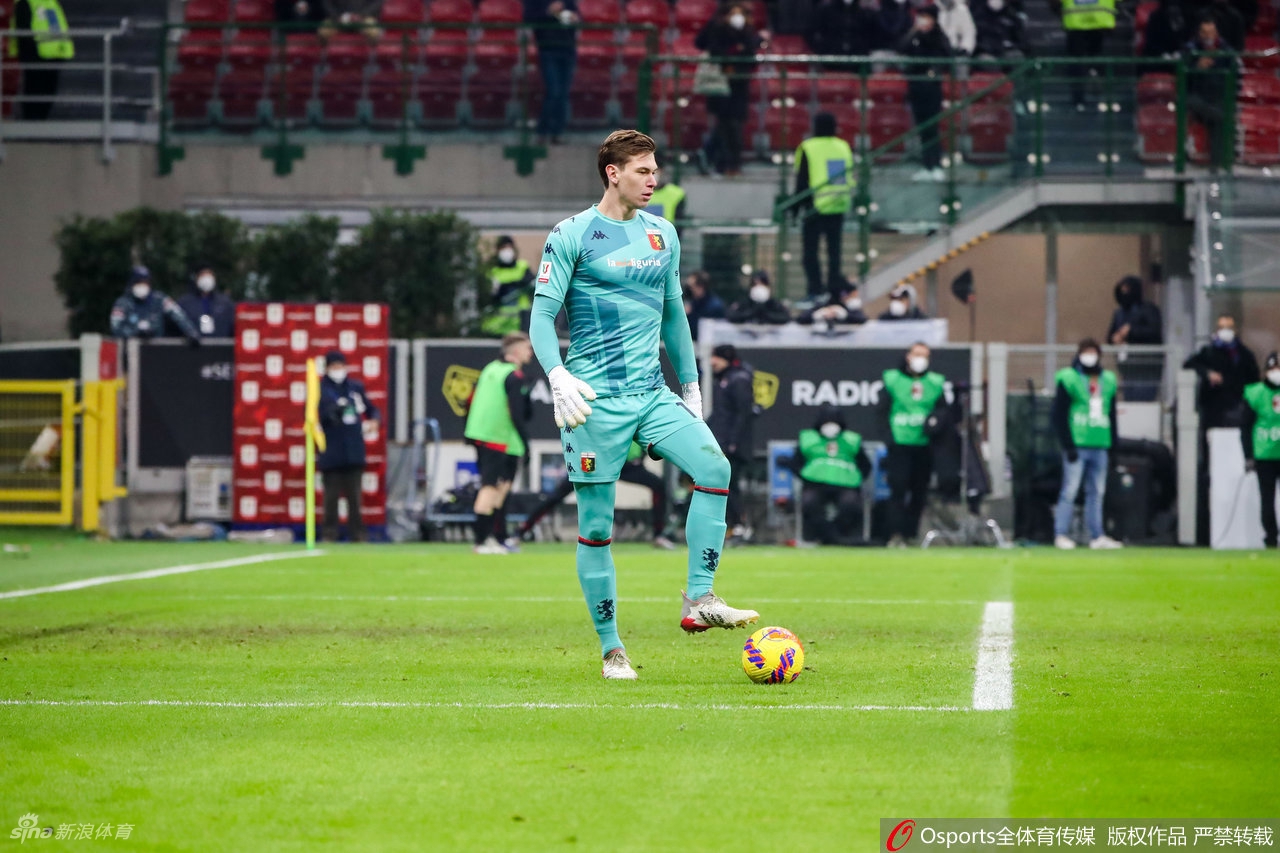 [意大利杯]AC米兰3比1热那亚 吉鲁头球破门