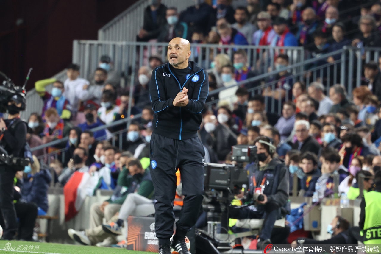 [欧联杯]巴萨1-1那不勒斯 托雷斯点球扳平