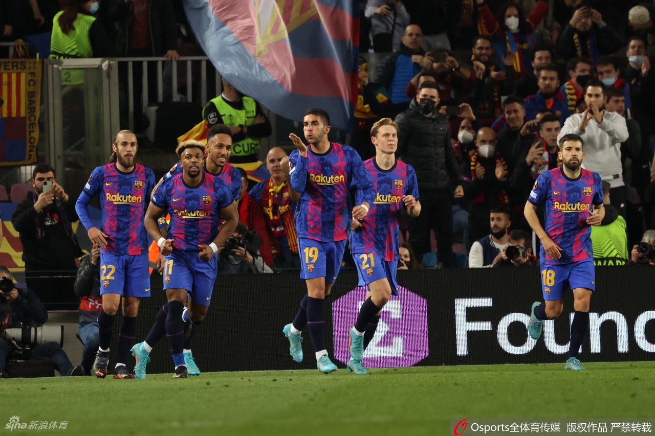 [欧联杯]巴萨1-1那不勒斯 托雷斯点球扳平