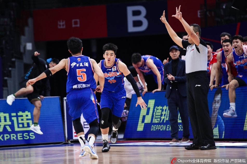 [CBA]深圳115-116新疆 于德豪三分绝杀