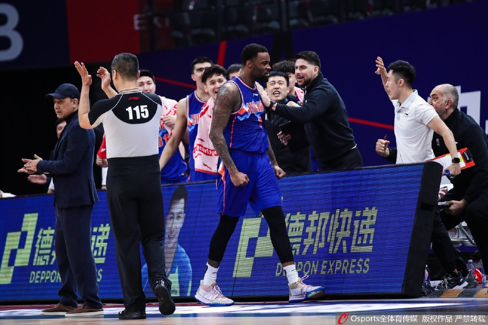 [CBA]深圳115-116新疆 于德豪三分绝杀