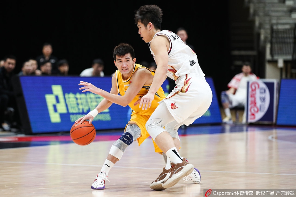 [CBA联赛]浙江稠州金租101：104负浙江广厦控股