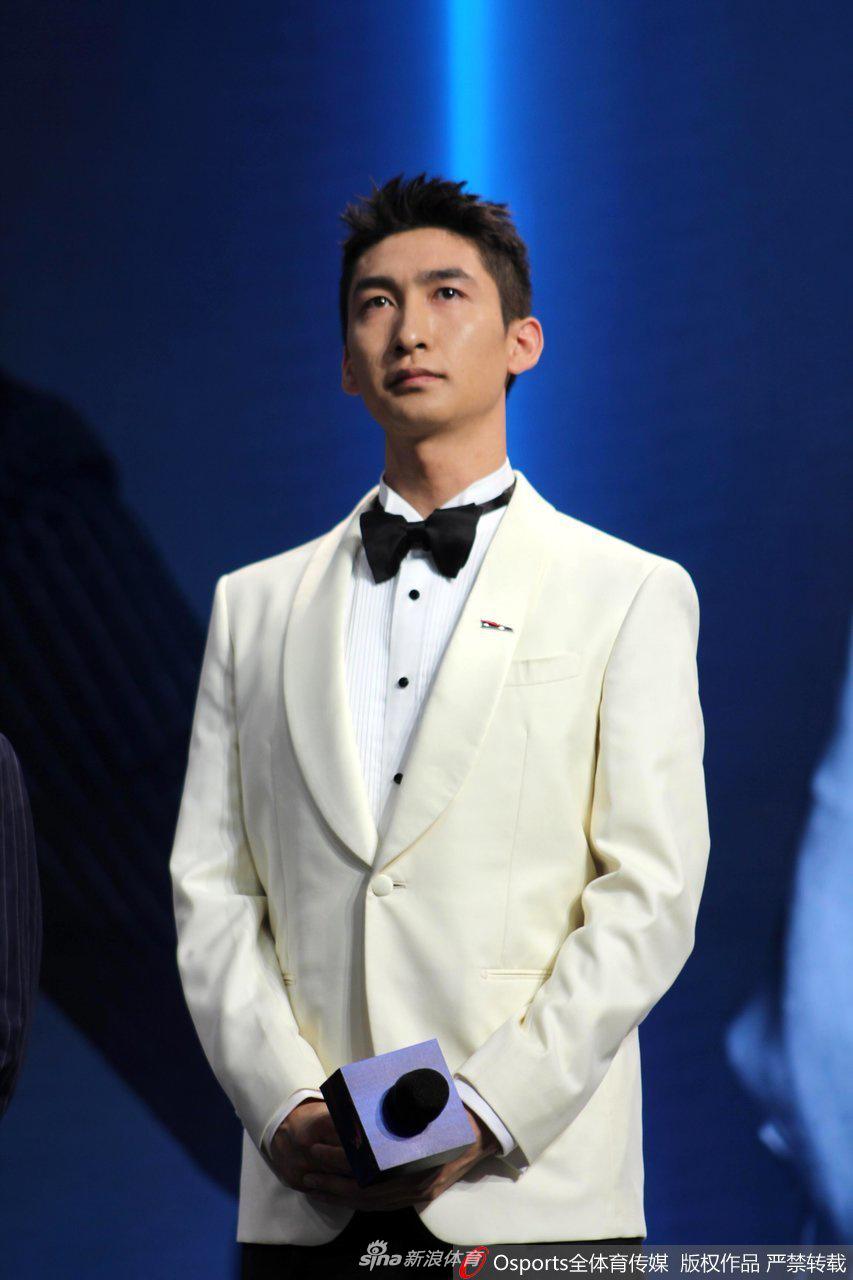 武大靖客串电视剧上热搜