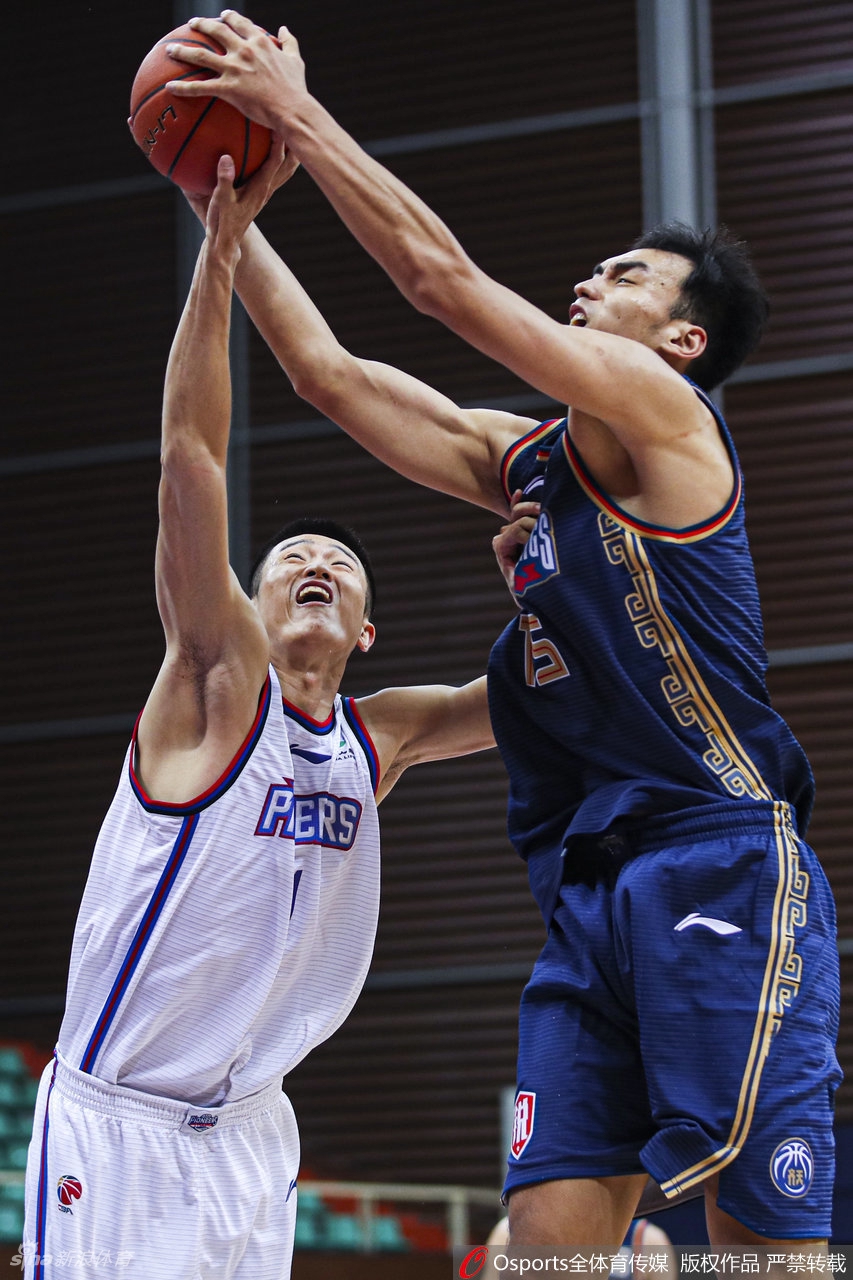 [CBA季前赛]天津64-85南京同曦