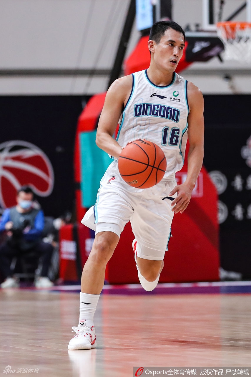 [CBA]青岛90-103广东 胡明轩25分