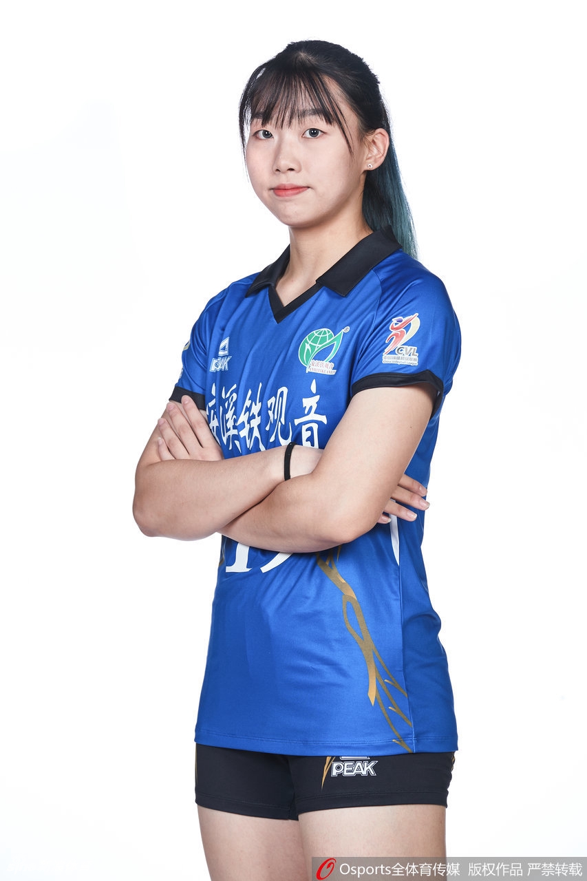 福建女排拍摄排超联赛官方写真