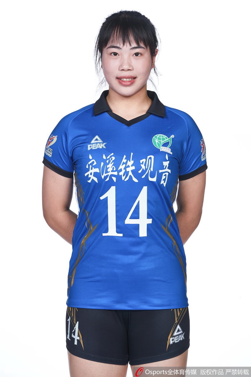 福建女排拍摄排超联赛官方写真