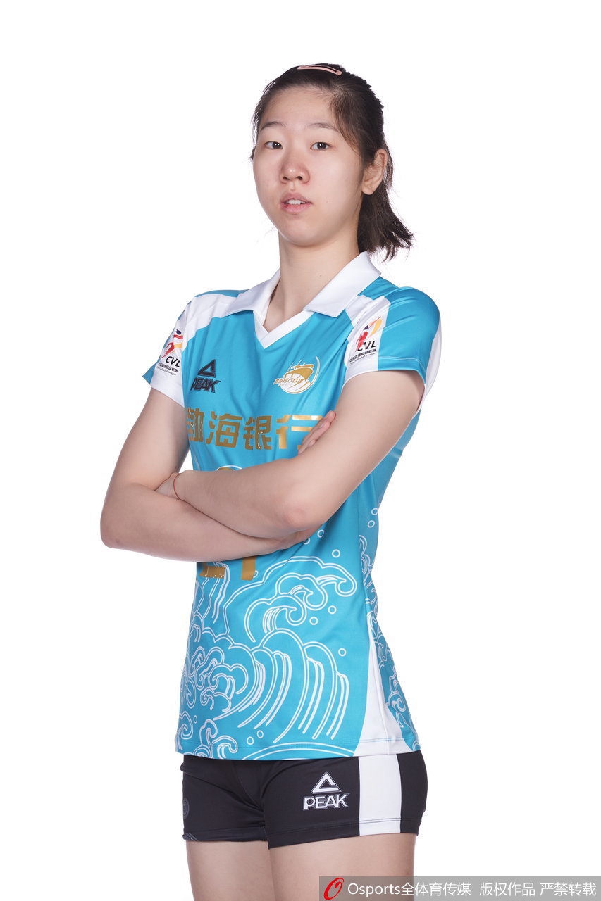 天津女排拍摄排超联赛官方写真