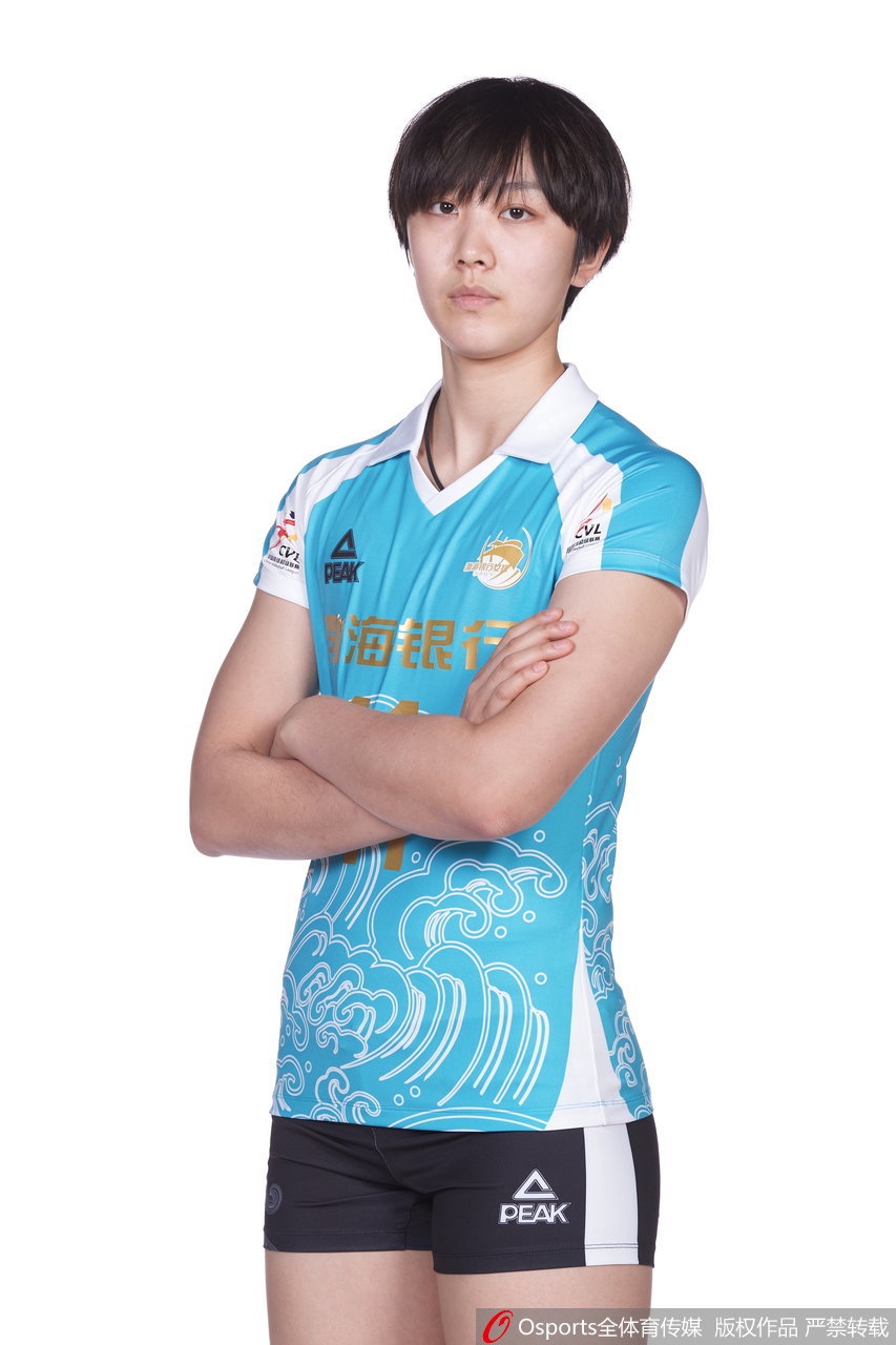 天津女排拍摄排超联赛官方写真