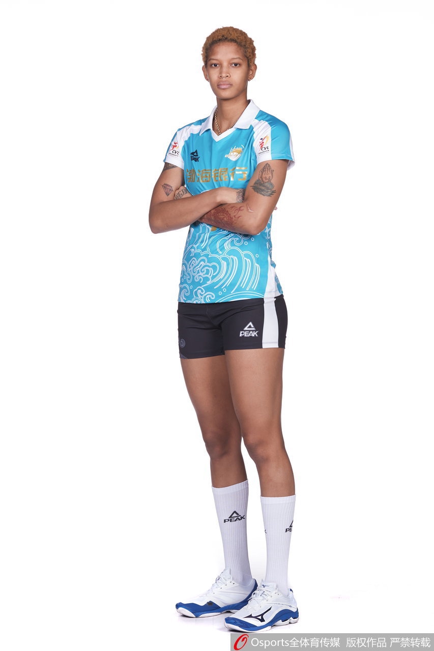 天津女排拍摄排超联赛官方写真