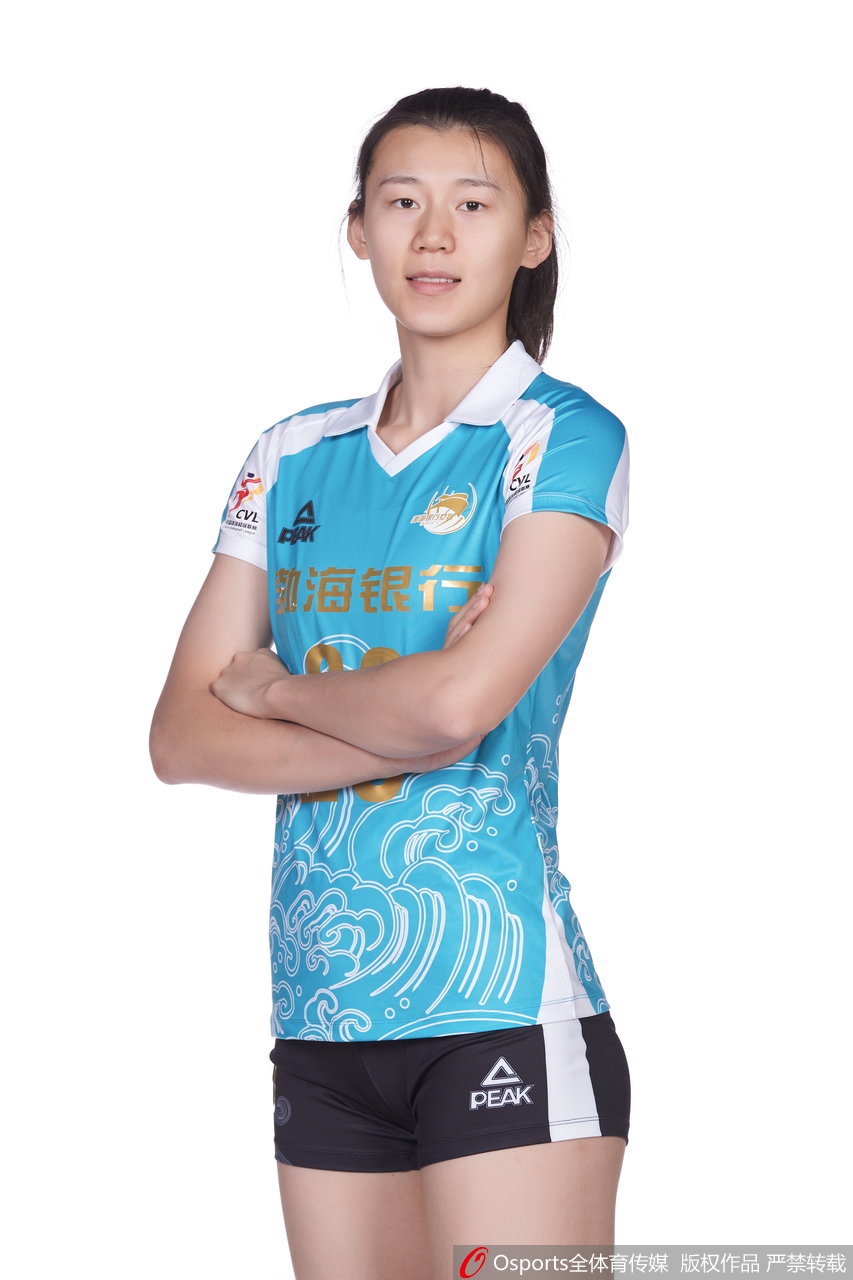 天津女排拍摄排超联赛官方写真