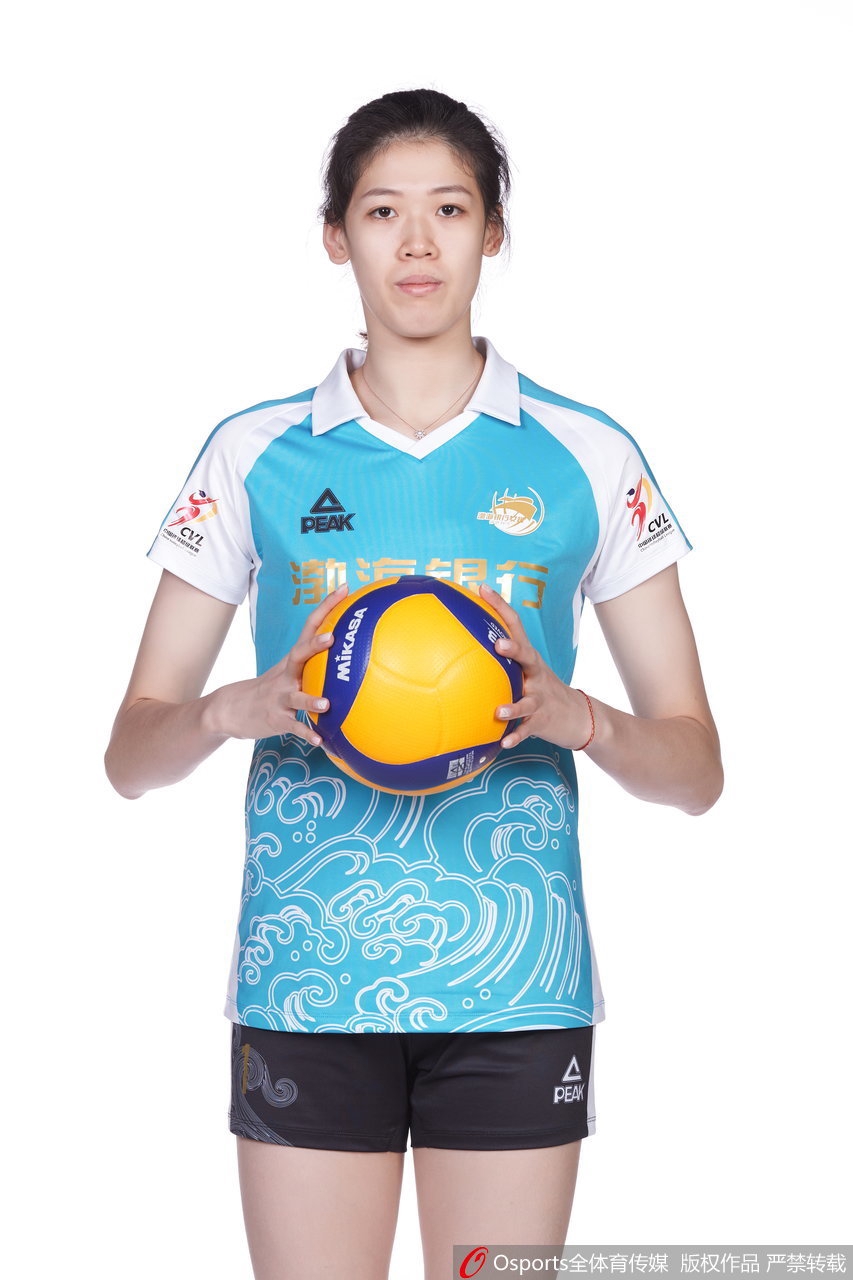 天津女排拍摄排超联赛官方写真