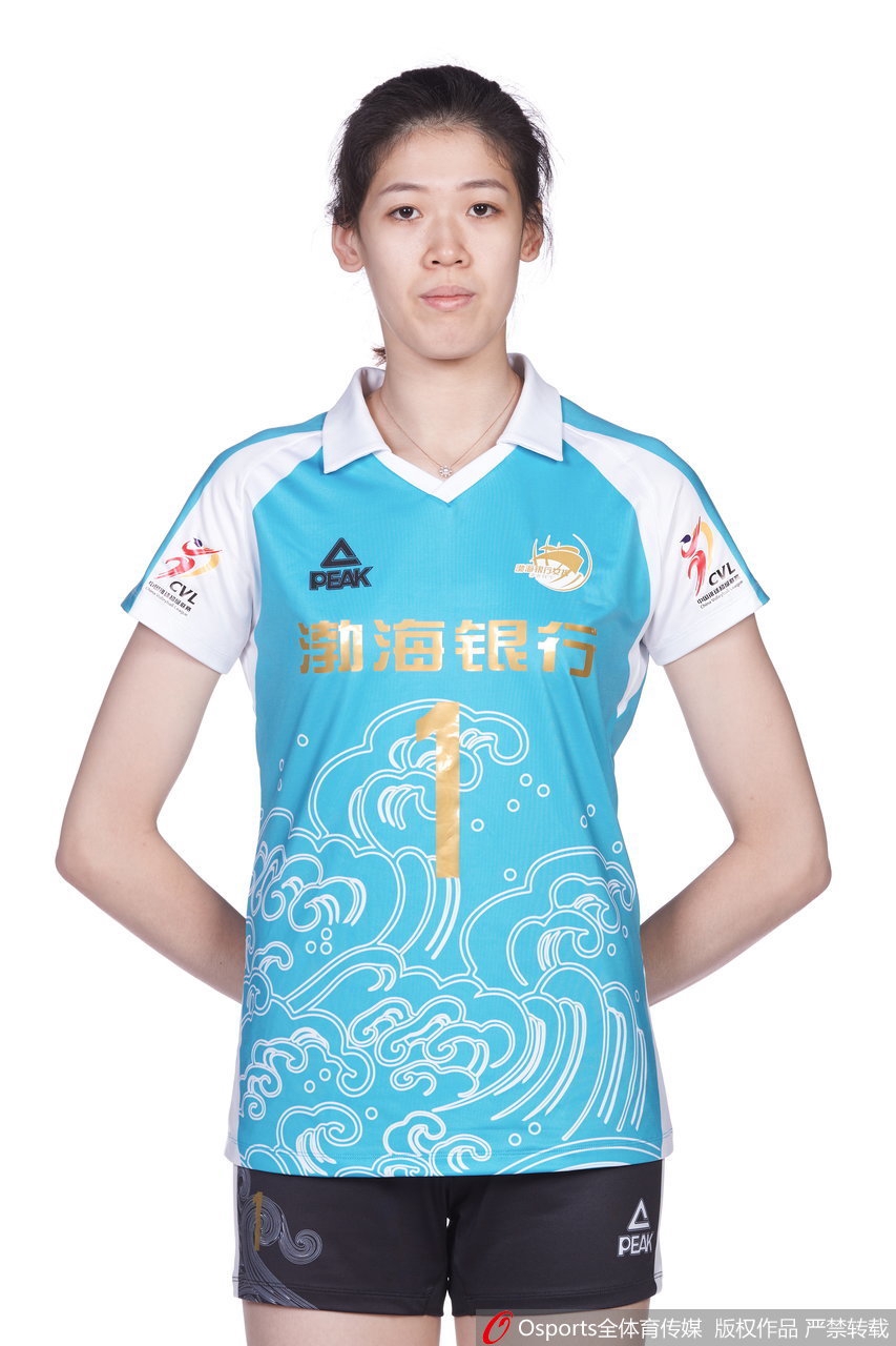 天津女排拍摄排超联赛官方写真