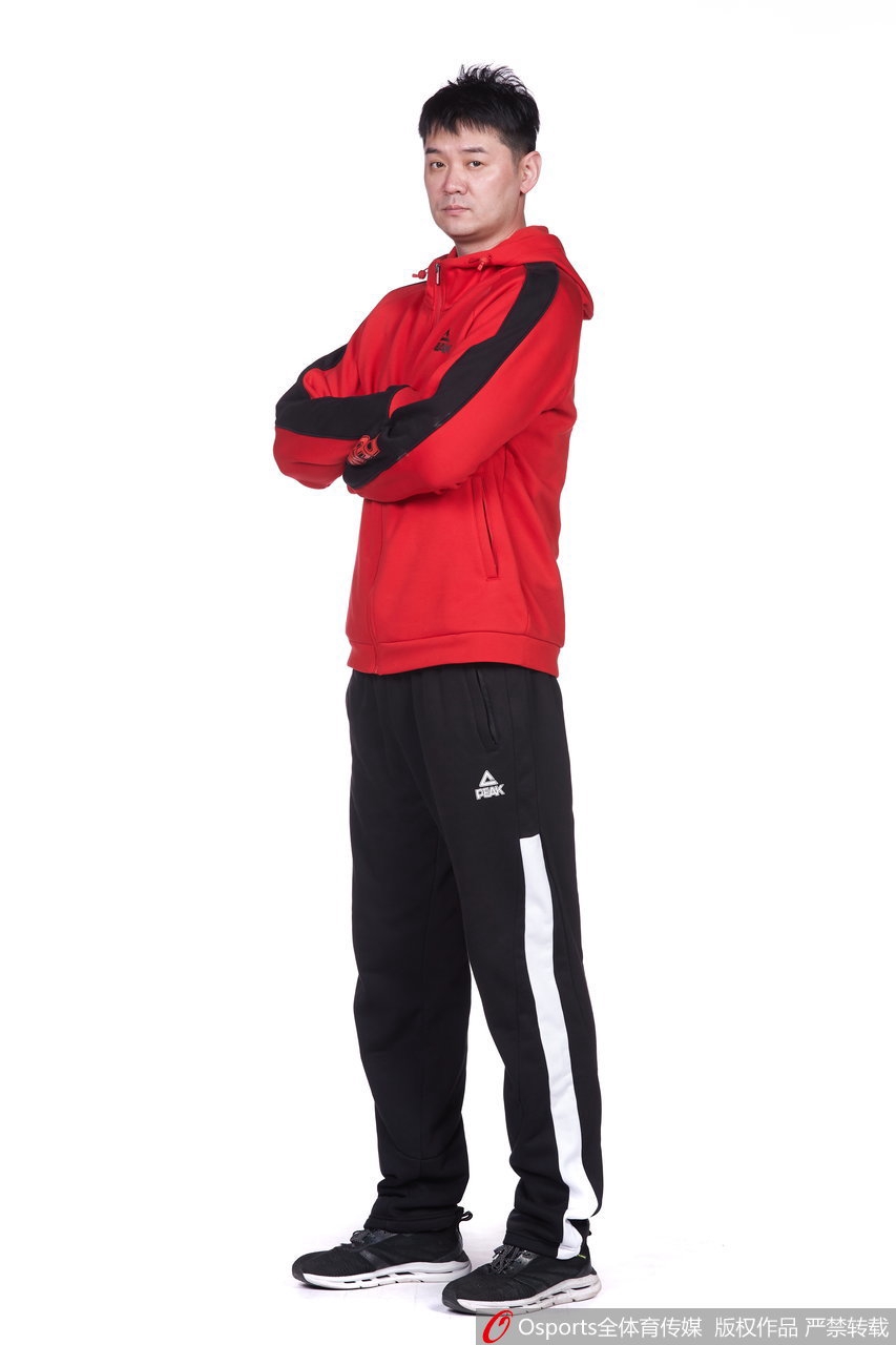 天津女排拍摄排超联赛官方写真