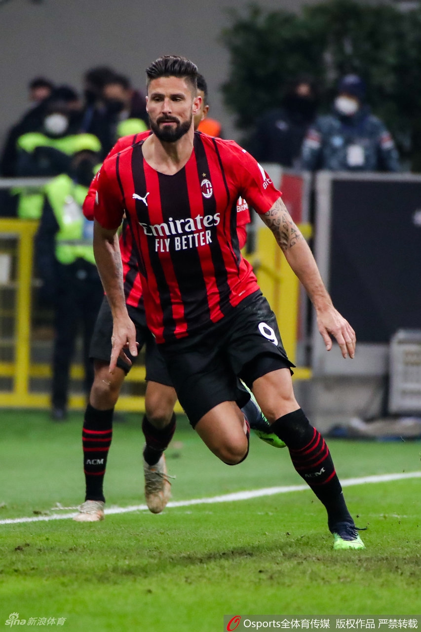 [意大利杯]AC米兰3比1热那亚 吉鲁头球破门