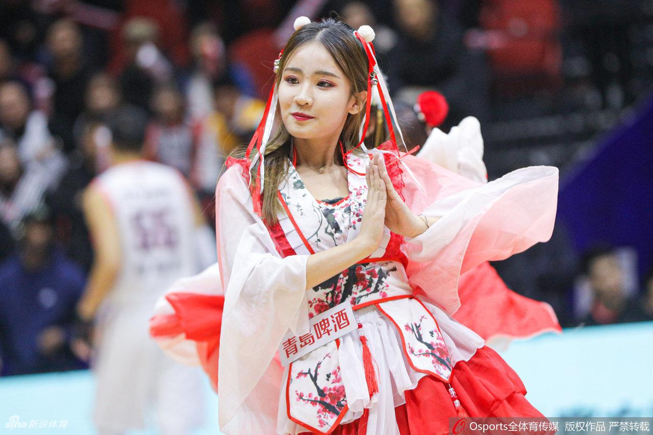 新疆广汇拉拉队